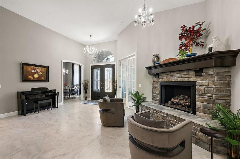 Picture of 40050 Darlington Avenue, Lady Lake FL 32159