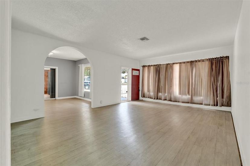 Picture of 506 Perkins Street, Leesburg FL 34748