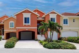 Picture of 11 Franklin Court S Unit C, St Petersburg, FL 33711