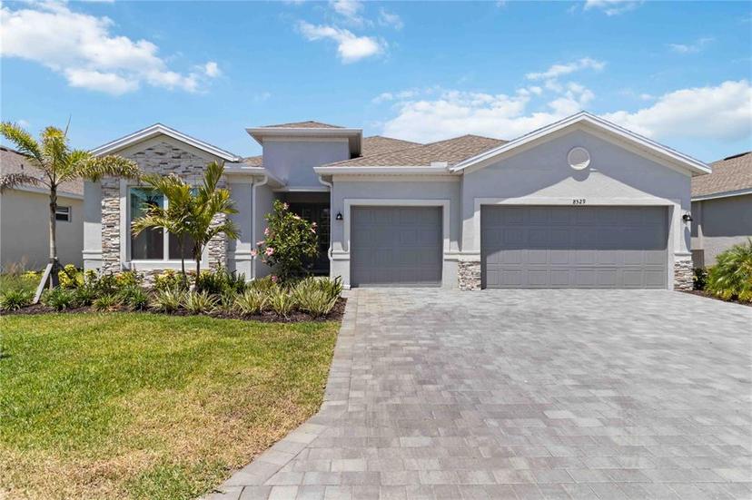 Picture of 8529 Saint Kitts Circle, Englewood FL 34224
