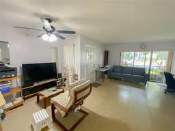 Picture of 2643 Pine Ridge Way S Unit A1, Palm Harbor, FL 34684