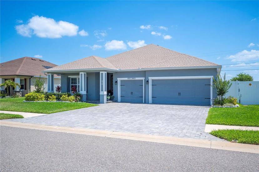 Picture of 157 Walkers Point Drive, Auburndale FL 33823