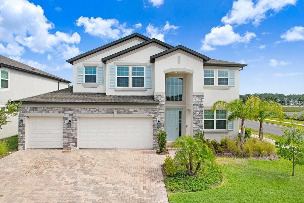 Picture of 10901 Sundrift Drive, Tampa, FL 33647