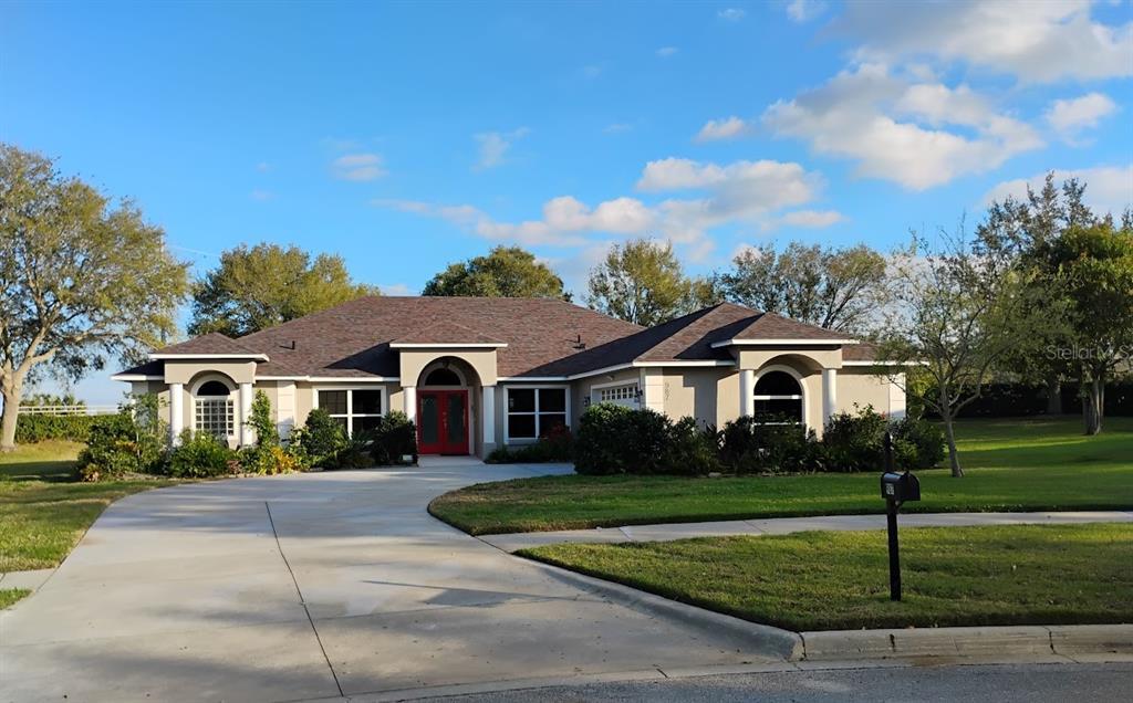 Picture of 987 Princeton Drive, Clermont, FL 34711