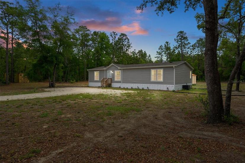 Picture of 7538 W Organdy Lane, Dunnellon FL 34433
