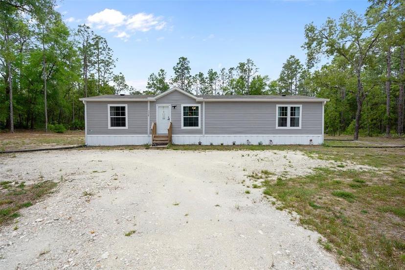 Picture of 7538 W Organdy Lane, Dunnellon FL 34433