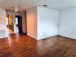 Picture of 5660 80Th Street N Unit C101, St Petersburg, FL 33709