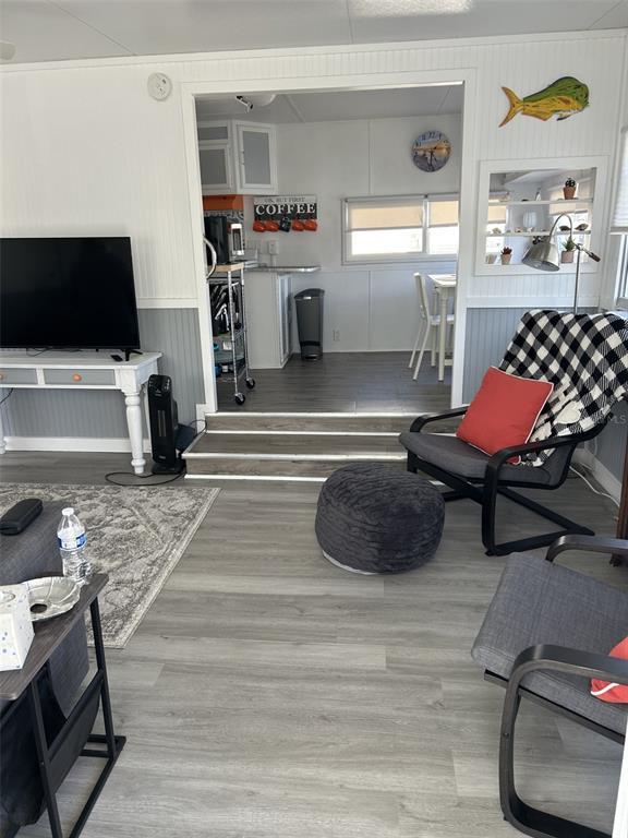Picture of 79 Eagle Point S, Osteen FL 32764