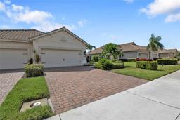 Picture of 1339 Backspin Drive, Englewood, FL 34223
