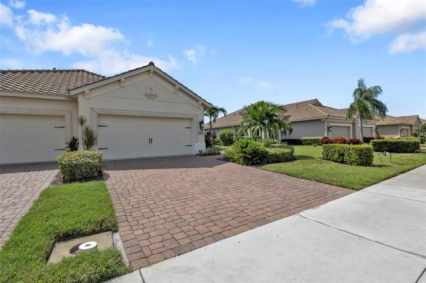 Picture of 1339 Backspin Drive, Englewood FL 34223