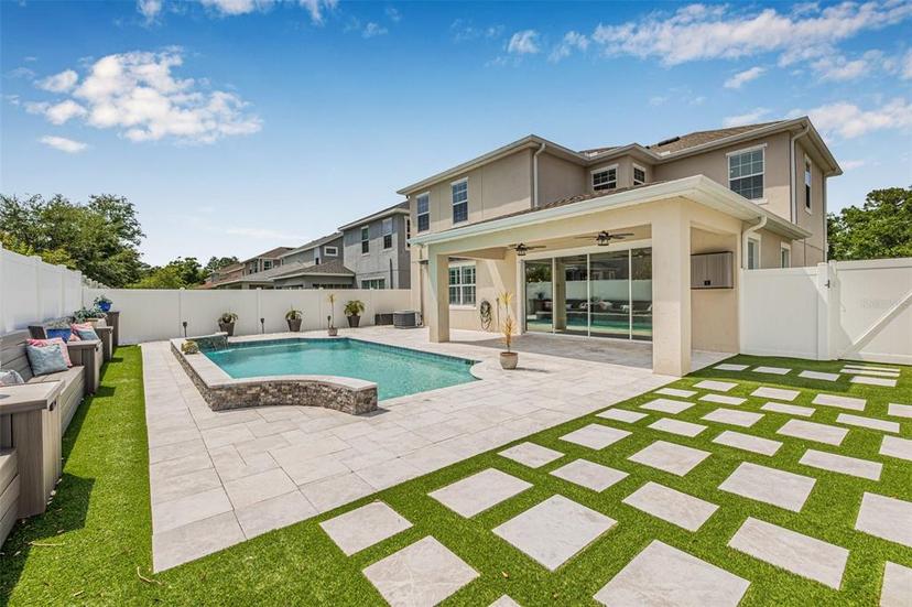 Picture of 14718 Rocky Brook Drive, Tampa FL 33625