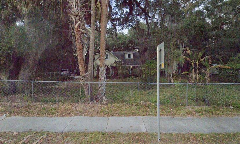 Picture of 1904 E University Avenue, Gainesville FL 32641