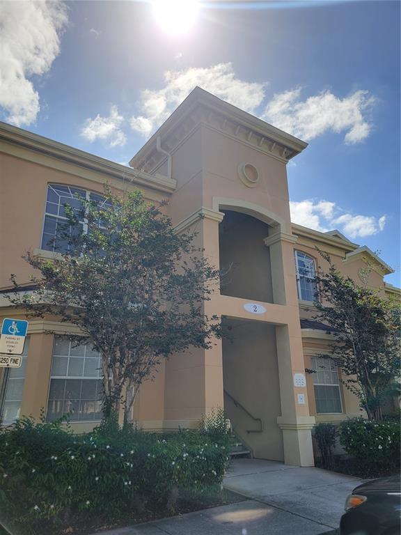 Picture of 204 Terrace Ridge Circle Unit 204, Davenport FL 33896