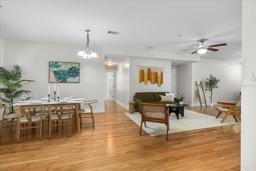 Picture of 339 NE 2Nd Avenue, Gainesville, FL 32601