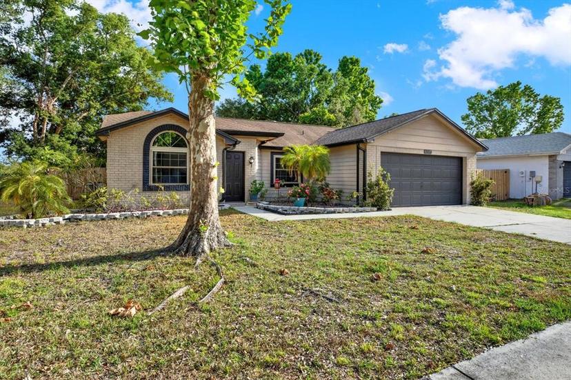 Picture of 12017 Vermillion Way, Riverview FL 33569