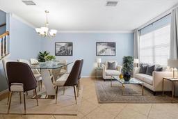 Picture of 7911 Hampton Lake Drive, Tampa, FL 33647