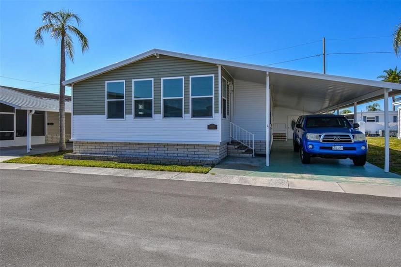 Picture of 34506 Rose Drive N, Pinellas Park FL 33781