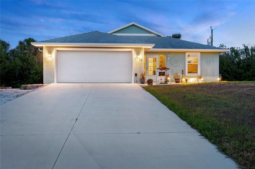 Picture of 7122 Turner Street, Englewood FL 34224