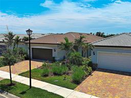 Picture of 13731 Vadini Street, Venice, FL 34293