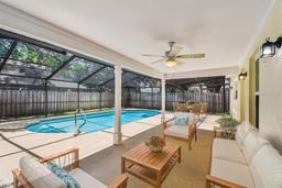 Picture of 3212 W Villa Rosa Street, Tampa, FL 33611