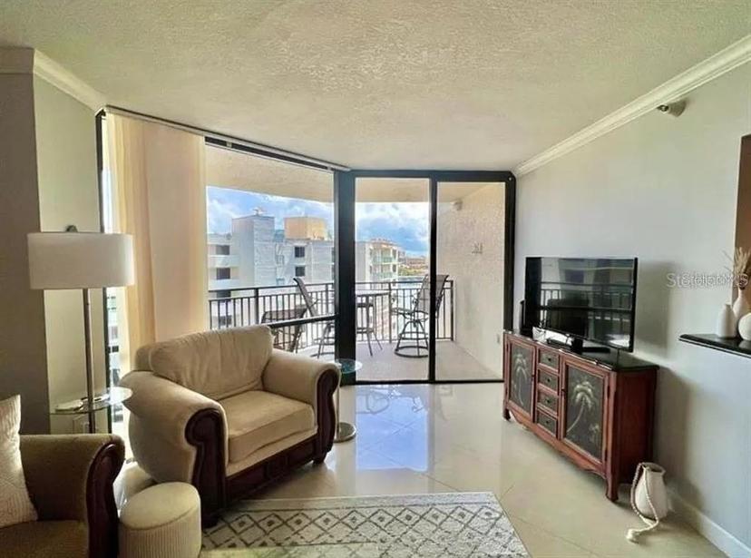 Picture of 690 Island Way Unit 1011, Clearwater Beach FL 33767