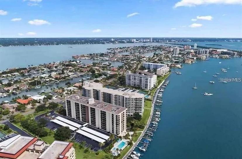 Picture of 690 Island Way Unit 1011, Clearwater Beach FL 33767