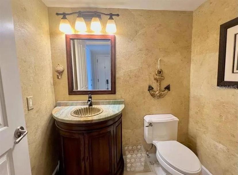 Picture of 690 Island Way Unit 1011, Clearwater Beach FL 33767