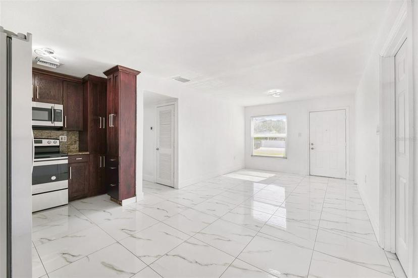 Picture of 6010 Blossom Avenue, Tampa FL 33614