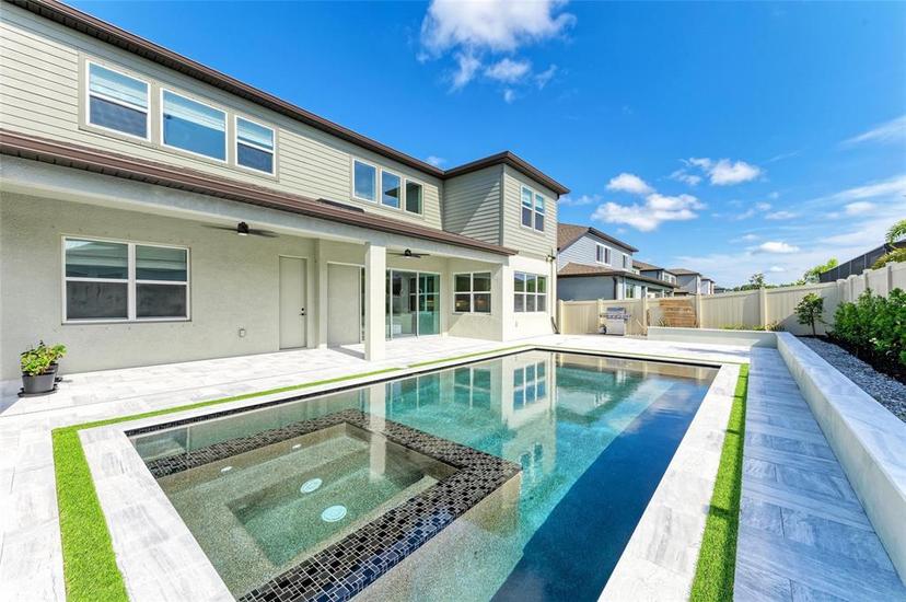 Picture of 13071 Willow Grove Drive, Riverview FL 33579