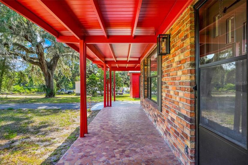 Picture of 274 W Kings Highway, Center Hill FL 33514