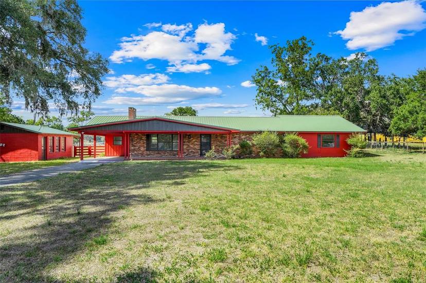 Picture of 274 W Kings Highway, Center Hill FL 33514