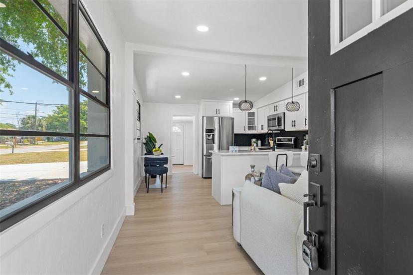 Picture of 4008 W Olive Street, Tampa FL 33616