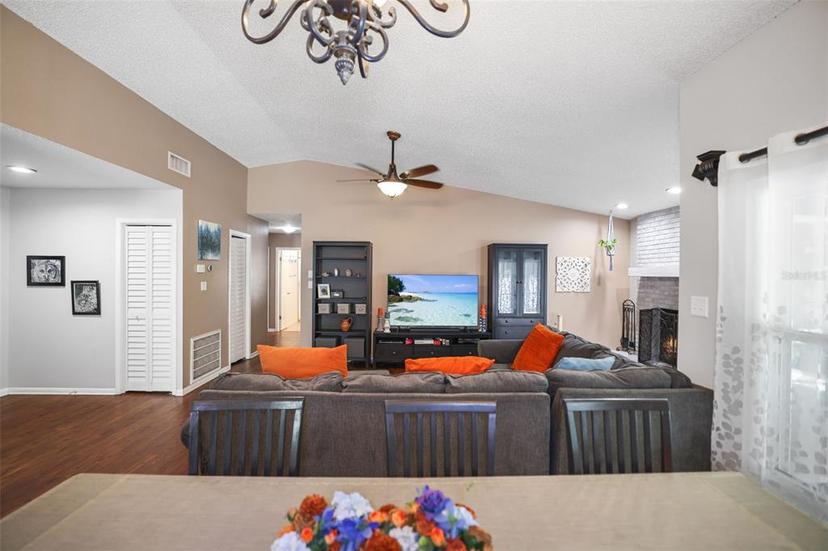 Picture of 4034 Paddlewheel Drive, Brandon FL 33511