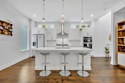 Picture of 2162 Lake Howell Preserve Court, Maitland, FL 32751