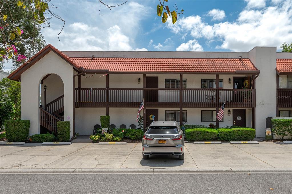 Picture of 6201 Country Club Drive Unit 21, Lake Wales, FL 33898