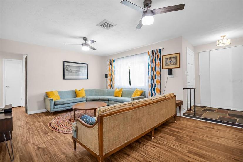 Picture of 12965 Ridge Road, Largo FL 33778