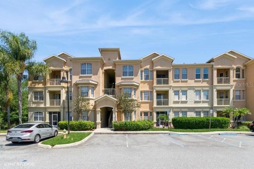 Picture of 411 Terrace Ridge Circle Unit 222, Davenport FL 33896