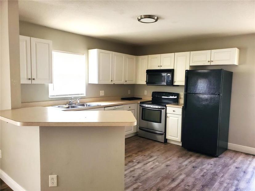 Picture of 4801 Haines Road N, St Petersburg FL 33714