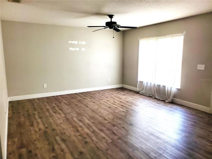 Picture of 4801 Haines Road N, St Petersburg FL 33714