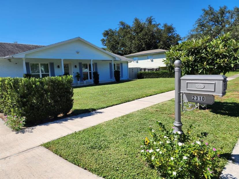 Picture of 2310 Medford Lane, Brandon FL 33511