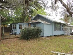 Picture of 219 SE 3Rd Avenue, Williston, FL 32696