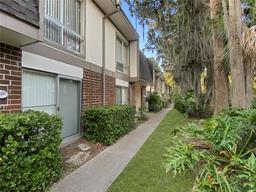 Picture of 1700 SW 16Th Court Unit P6, Gainesville, FL 32608