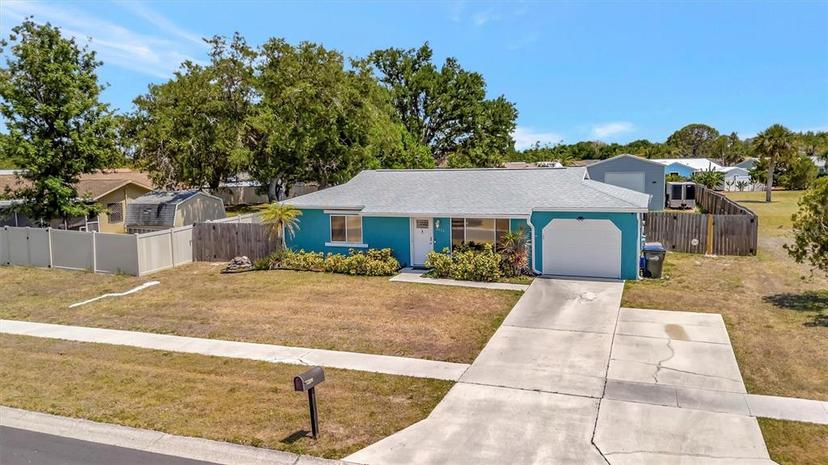 Picture of 7055 Kenwood Drive, North Port FL 34287