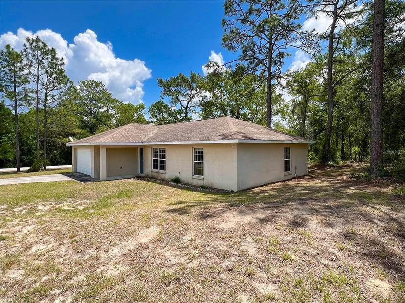 Picture of 15230 S Country Club Drive, Williston FL 32696