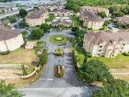 Picture of 422 Terrace Ridge Circle Unit 422, Davenport, FL 33896