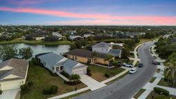 Picture of 12237 Longview Lake Circle, Bradenton, FL 34211