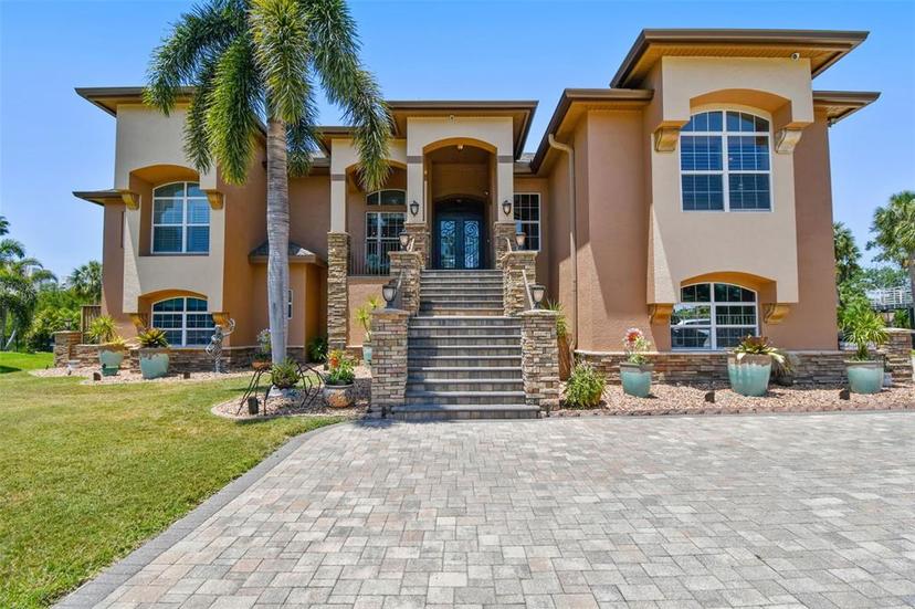 Picture of 2605 59Th Street S, Gulfport FL 33707