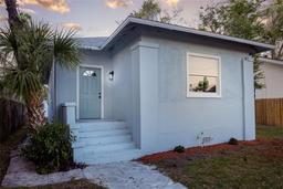 Picture of 1045 22Nd Avenue N, St Petersburg, FL 33704
