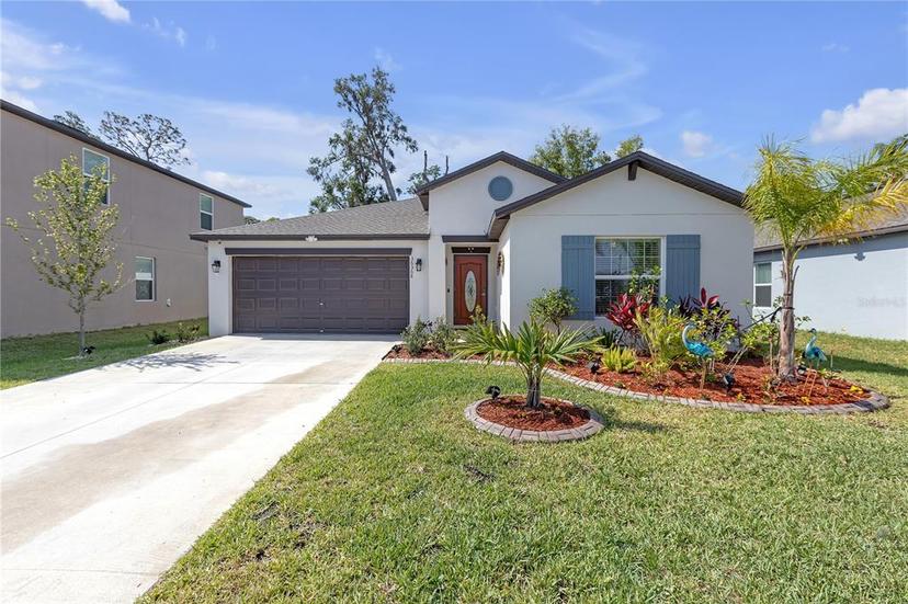 Picture of 36568 Garden Wall Way, Zephyrhills FL 33541