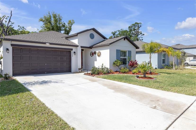 Picture of 36568 Garden Wall Way, Zephyrhills FL 33541